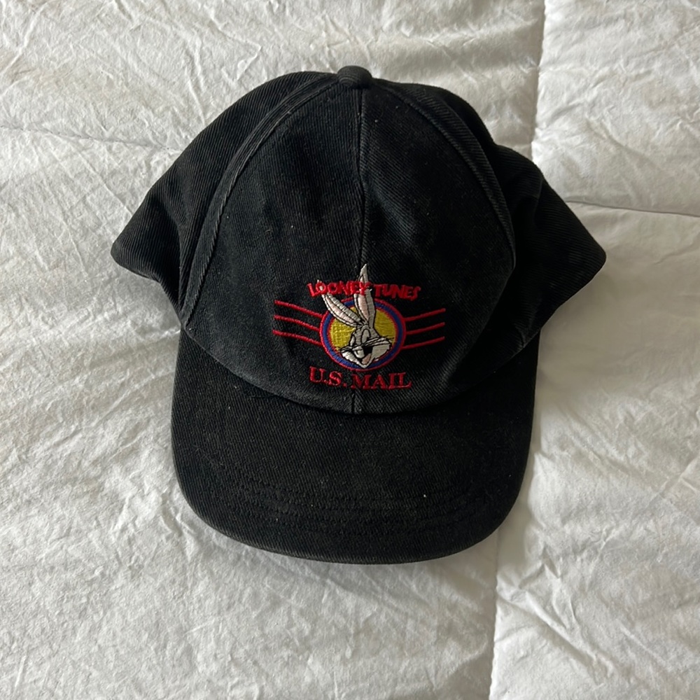 Vintage snapback Looney Tunes hat